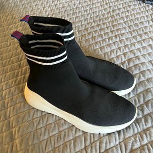 Steve Madden Sneaker
